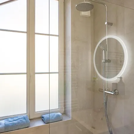 Le Cocon Orange - Proche Hypercentre - Parking Prive Apartman